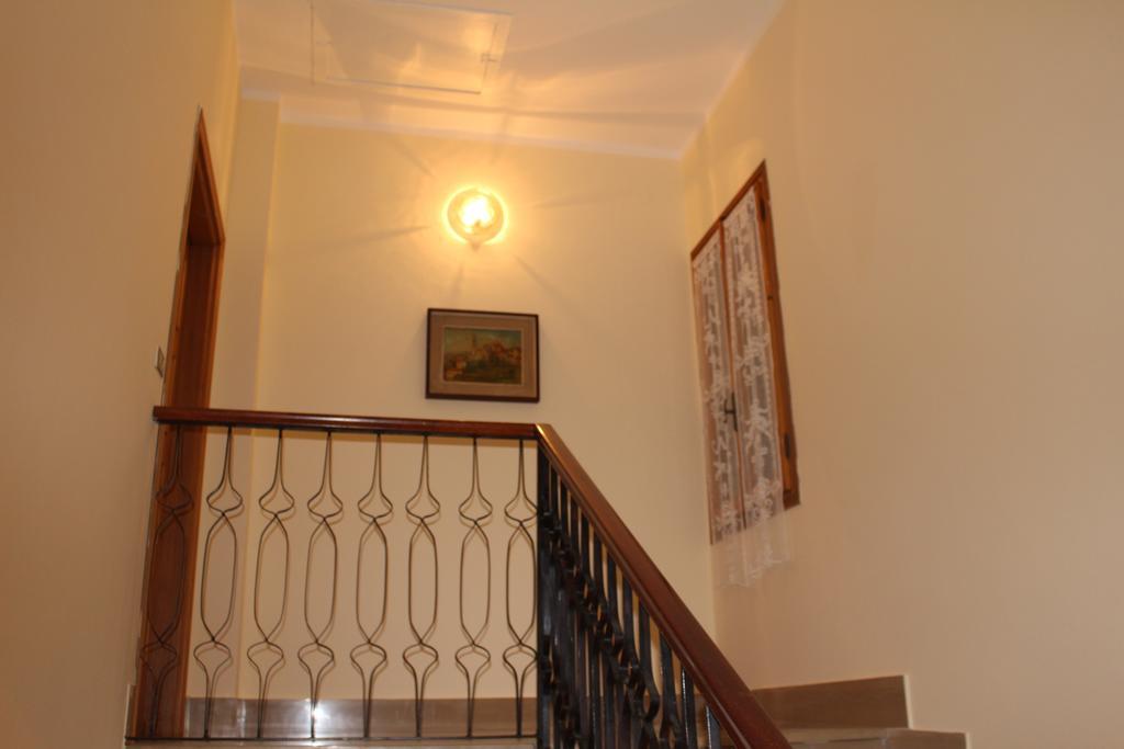 דירות אימפריה House In Caramagna חדר תמונה